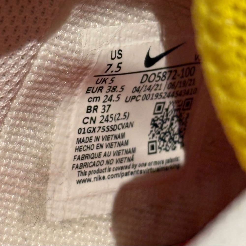 Nike Air Force 1 Shadow Smile Sneakers - 7.5 - Picture 14 of 16
